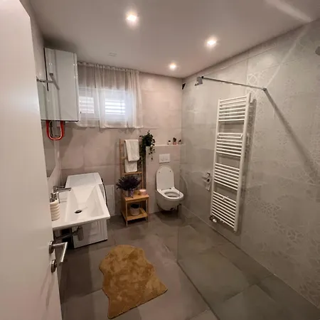 Marin Apartment